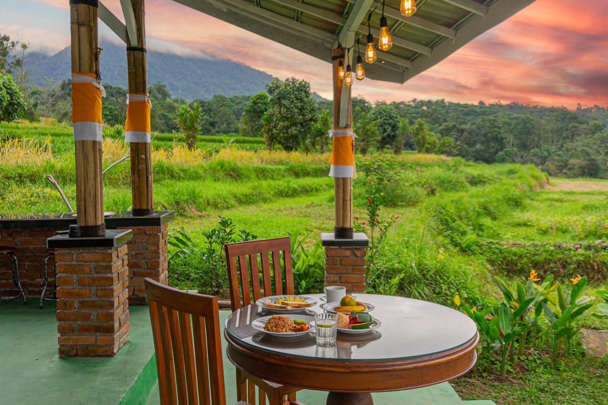 Santya Loka Lodge & Twin Waterfall 贾蒂卢维 外观 照片